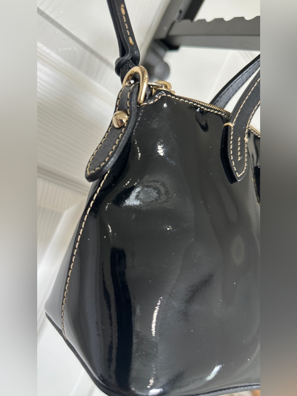 Dooney & Bourke Black Patent Leather Mini Satchel Red Fabric Lining - Picture 5 of 12